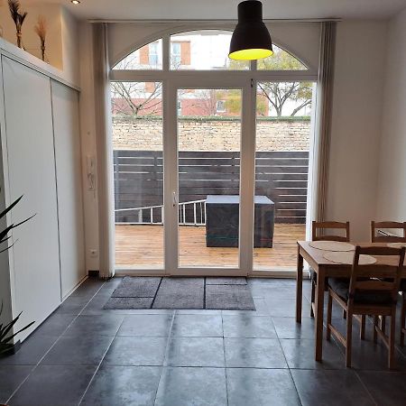 Bel Appartement Grande Terrasse Avec Parking A Dijon Luaran gambar