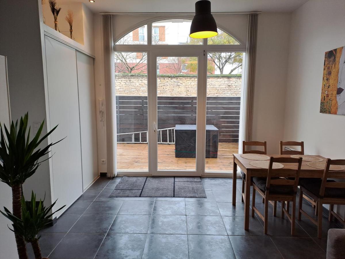 Bel Appartement Grande Terrasse Avec Parking A Dijon Luaran gambar