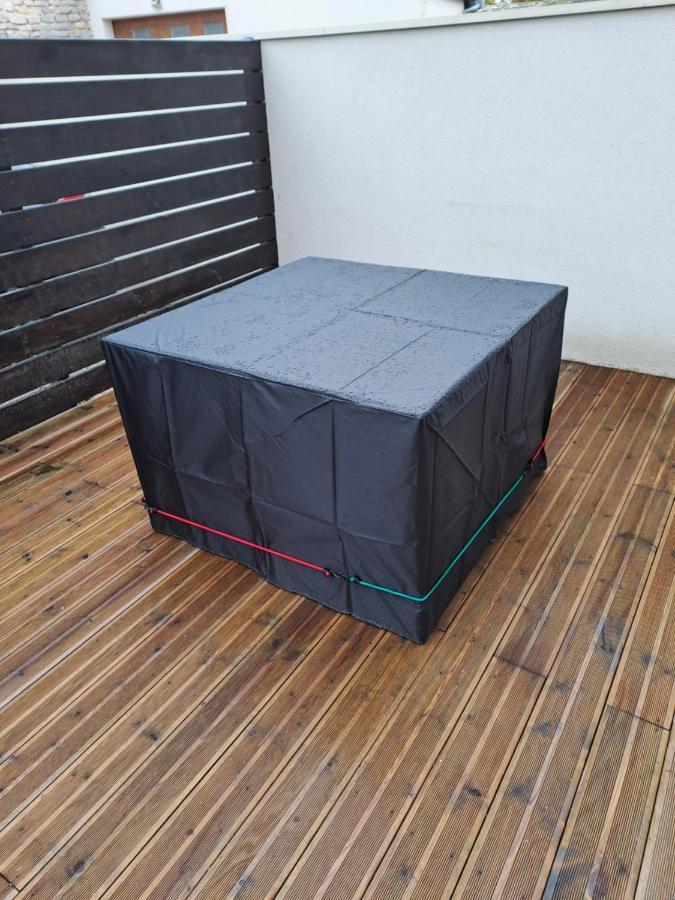 Bel Appartement Grande Terrasse Avec Parking A Dijon Luaran gambar