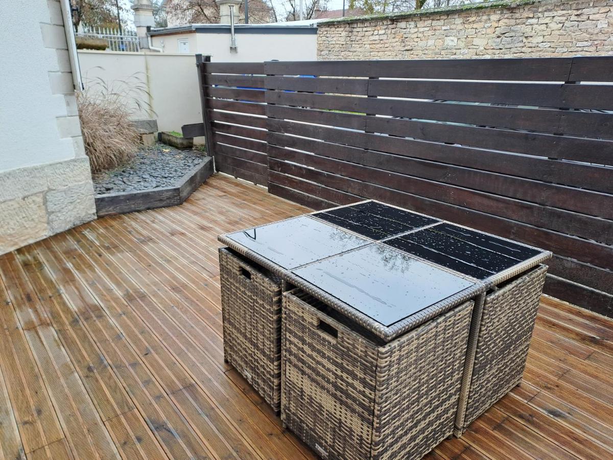 Bel Appartement Grande Terrasse Avec Parking A Dijon Luaran gambar